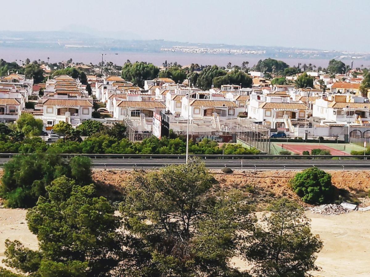 Apartament Margaret Torrevieja Esterno foto
