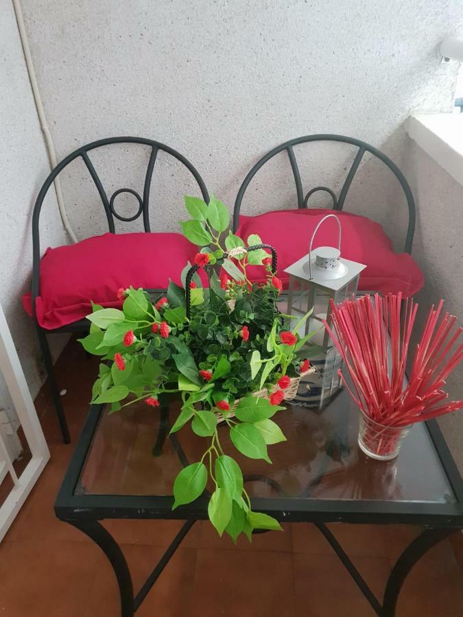 Apartament Margaret Torrevieja Esterno foto